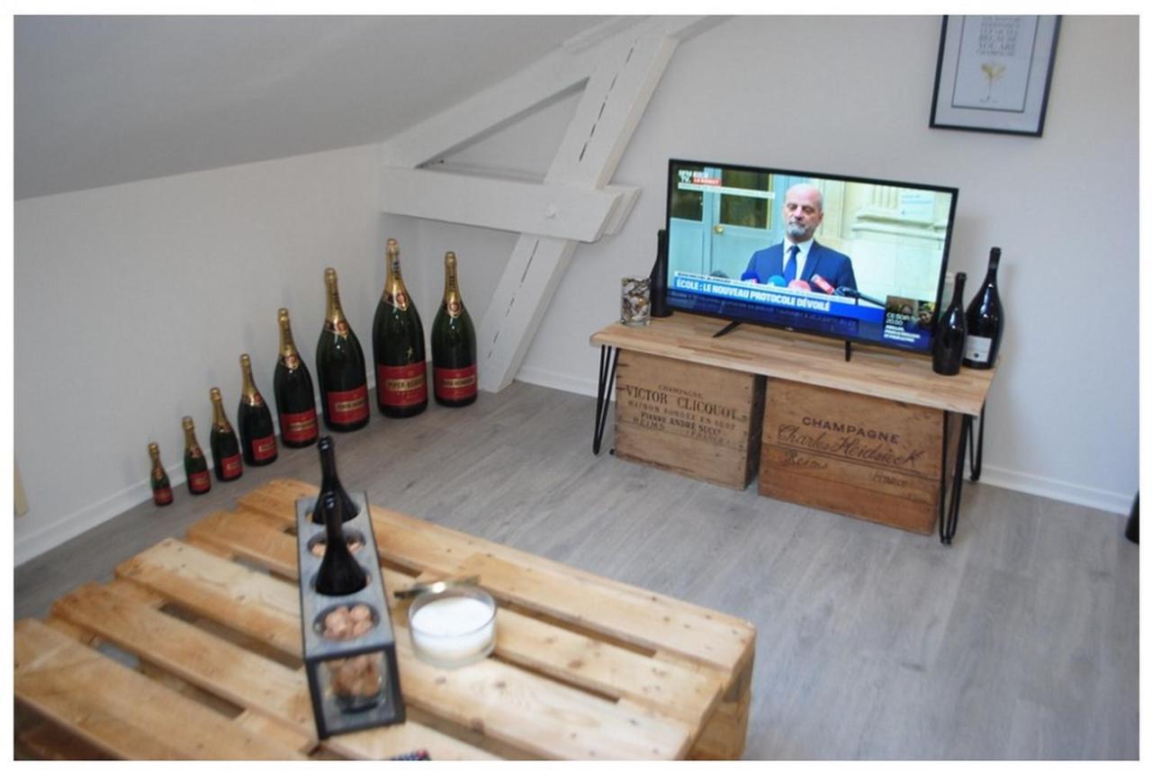 Studio Champagne Apartamento Reims Exterior foto